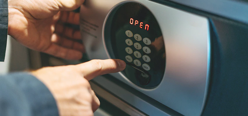 Cash Safe Openers in Rialto, California