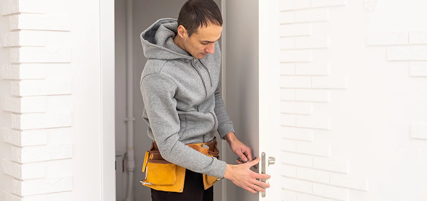Nighttime Locksmith Near Me in Rialto, CA